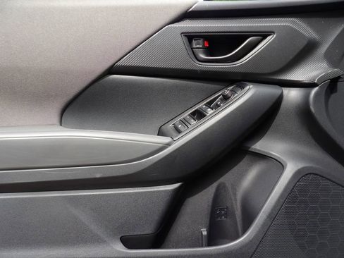 New 2026 Subaru Crosstrek 2.5i AWD/4WD image 9