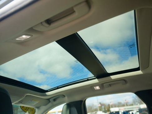 Used 2024 Ford Escape Platinum w/ Premium Technology Package image 33