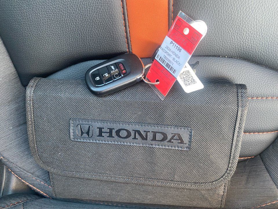 Certified 2026 Honda Passport TrailSport image 38