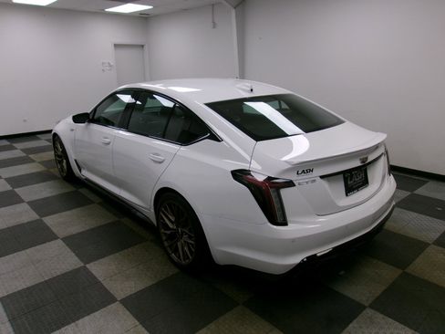 Used 2024 Cadillac CT5 V Blackwing w/ LPO, Bronce Accent Package RWD image 2