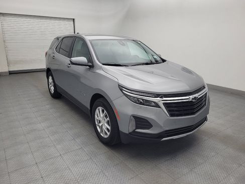 Used 2024 Chevrolet Equinox LT w/ LPO, Floor Liner Package FWD image 13