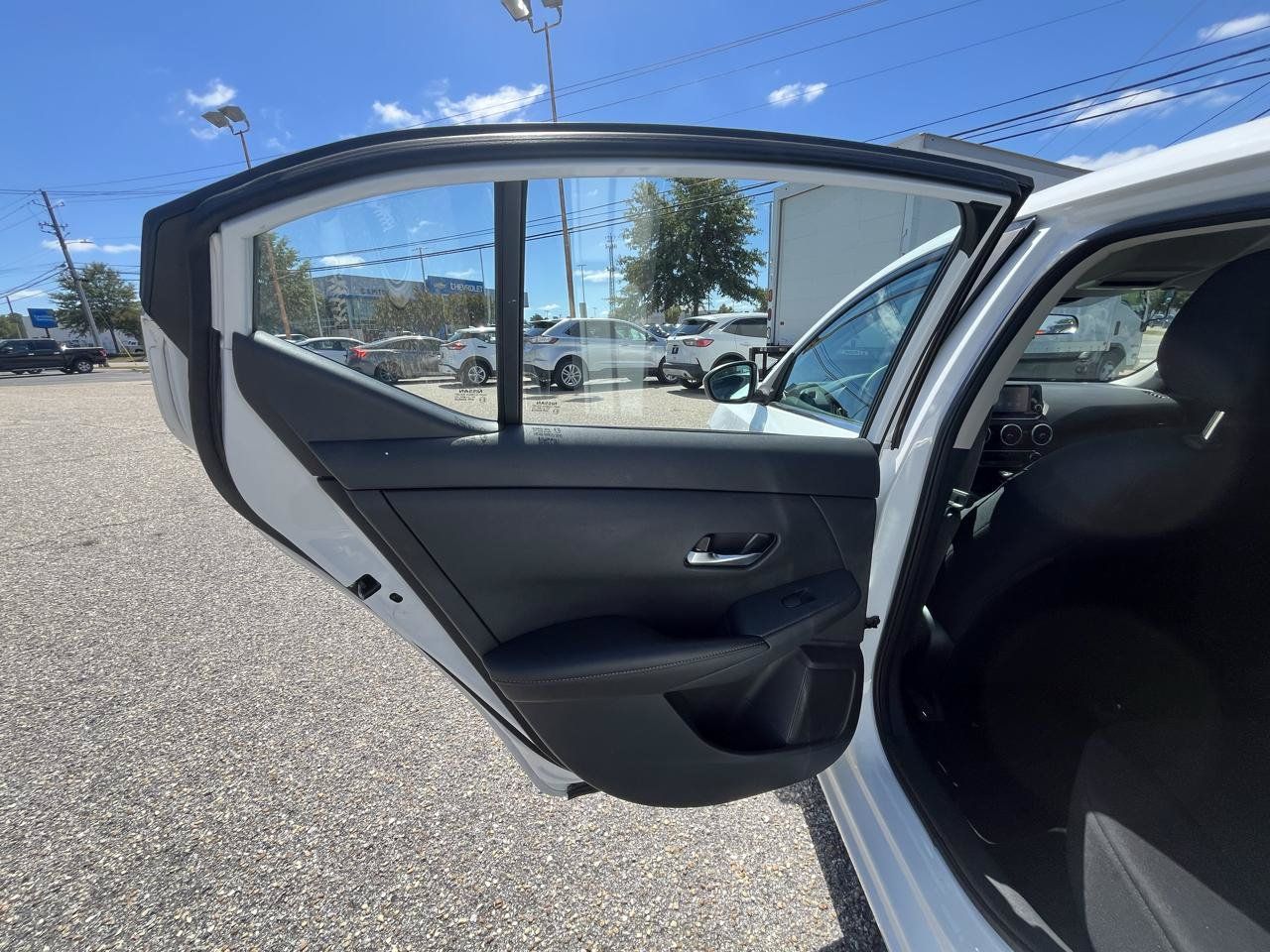Used 2021 Nissan Sentra S FWD image 29