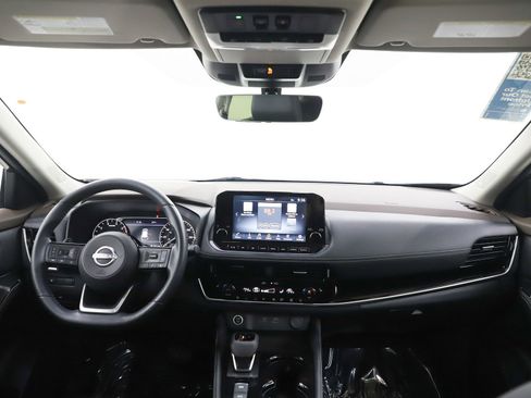 Used 2023 Nissan Rogue SL w/ SL Premium Package AWD/4WD image 14