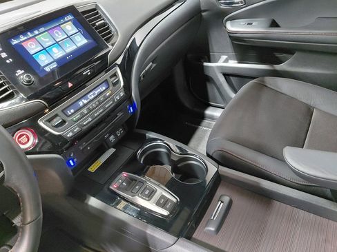 Used 2022 Honda Pilot Black Edition image 39