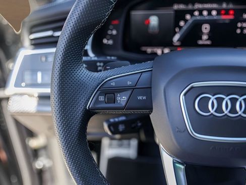 Used 2023 Audi SQ7 Premium Plus image 14