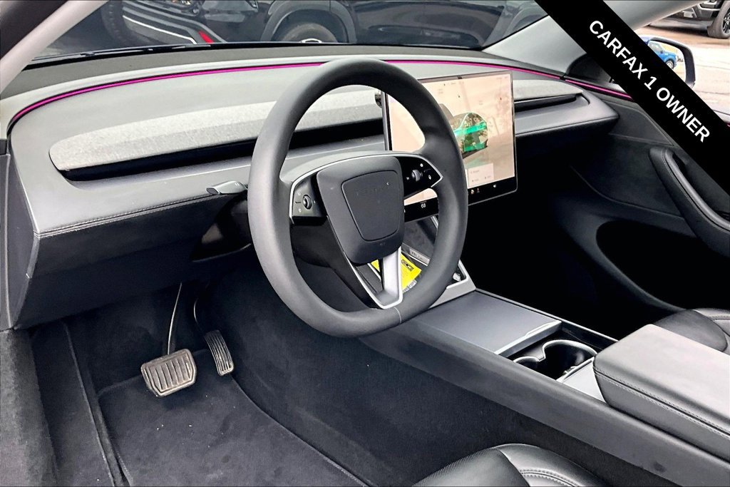 Used 2026 Tesla Model Y 2WD image 11