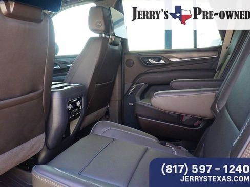 Used 2024 GMC Yukon Denali w/ Denali Reserve Package AWD/4WD image 22