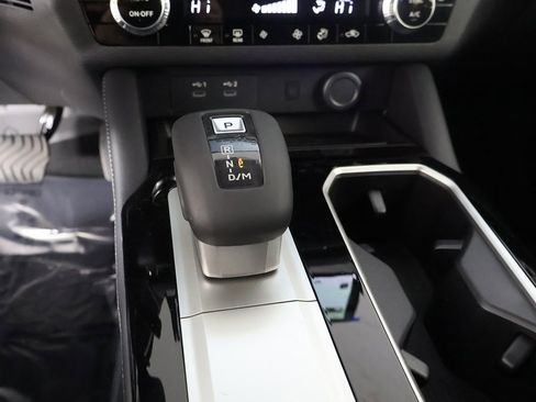 New 2026 Mitsubishi Outlander SE image 46