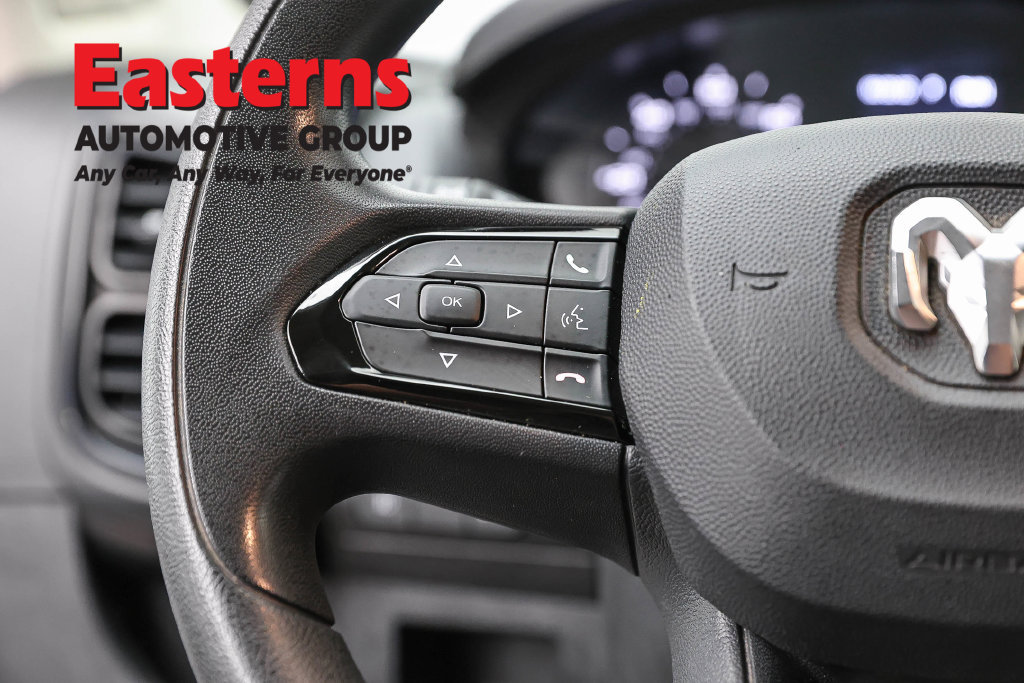 Used 2025 RAM ProMaster 2500 w/ Convenience Group FWD image 16