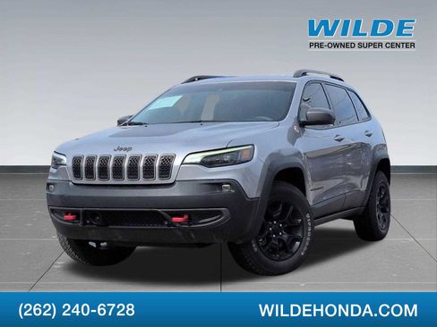 Used 2021 Jeep Cherokee Trailhawk w/ Trailer Tow Group AWD/4WD image 1