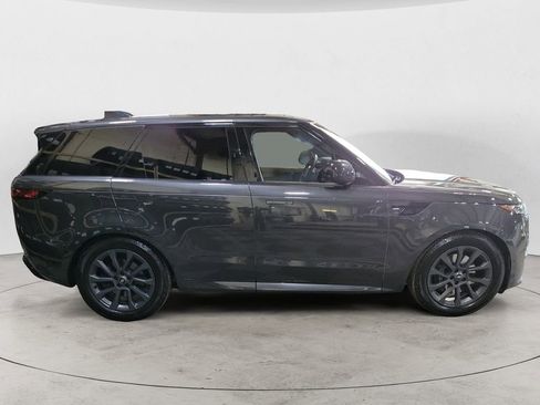 Used 2023 Land Rover Range Rover Sport SE Dynamic AWD/4WD image 6