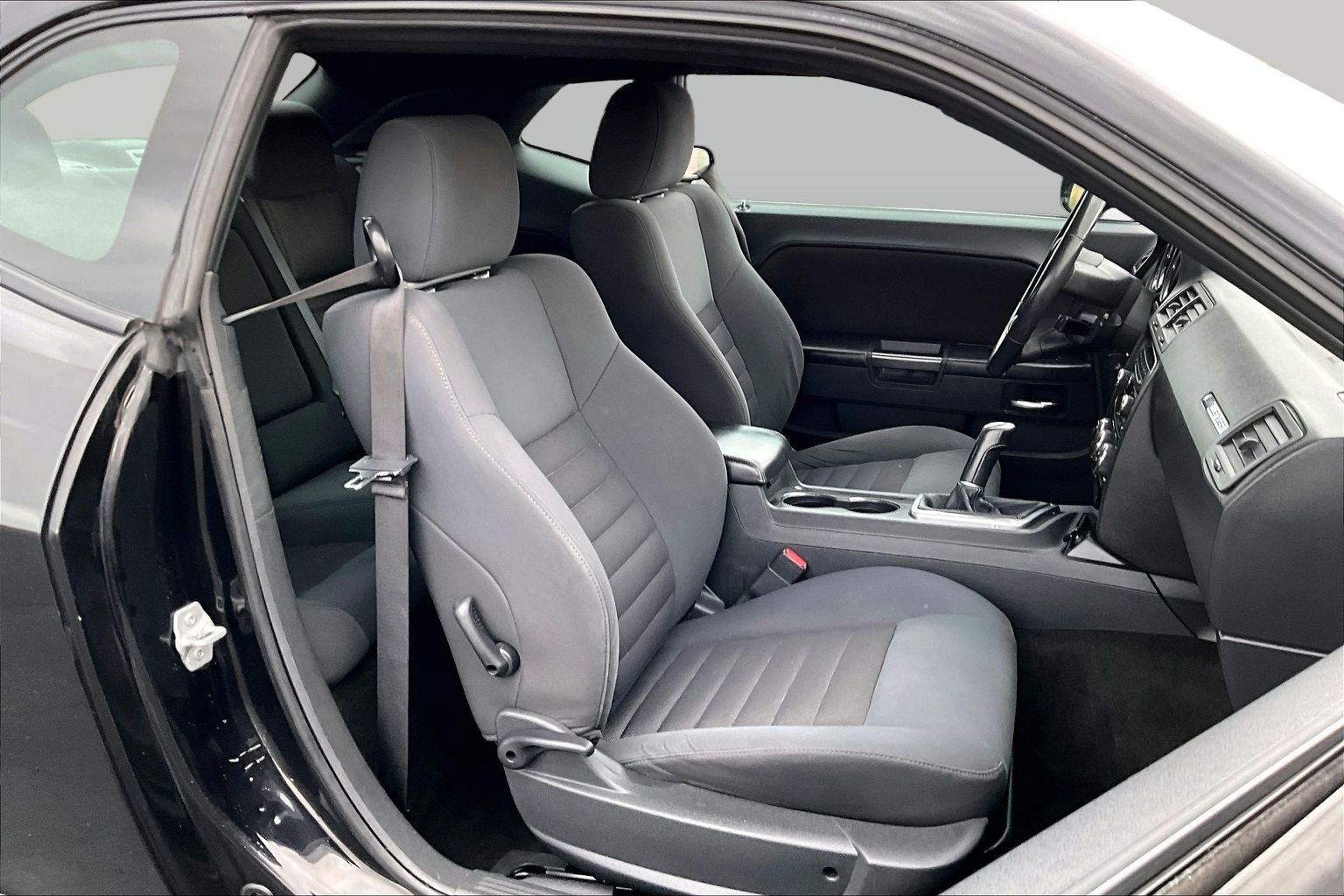 Used 2010 Dodge Challenger R/T RWD image 7
