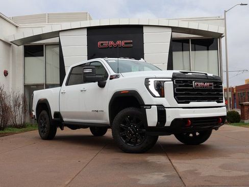 New 2026 GMC Sierra 2500 AT4 w/ AT4 Premium Plus Package AWD/4WD image 1
