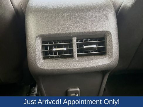 Used 2019 Chevrolet Equinox LS w/ LS Convenience Package AWD/4WD image 30