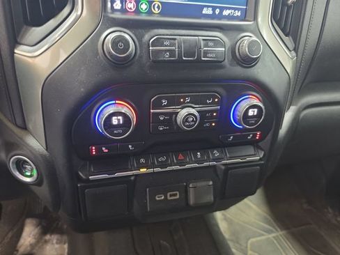 Used 2022 Chevrolet Silverado 1500 RST AWD/4WD image 10
