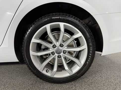 Used 2019 Audi A4 2.0T Premium w/ 18" Wheel Package FWD image 13
