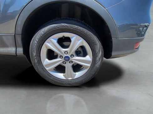 Used 2015 Ford Escape SE w/ Equipment Group 201A FWD image 40