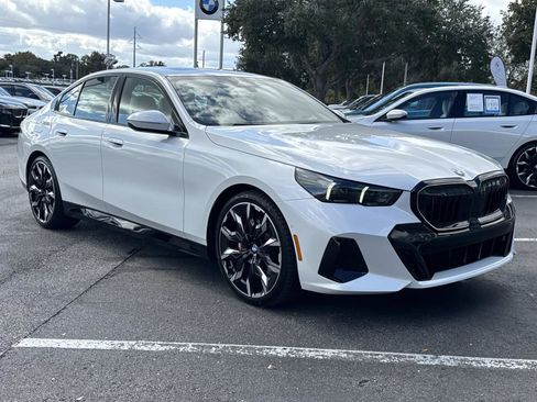 New 2026 BMW 540i xDrive w/ M Sport Package image 2