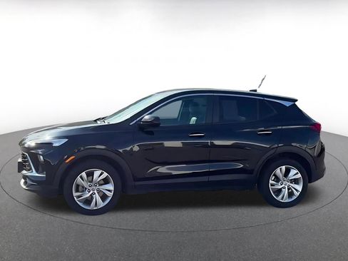 Used 2025 Buick Encore GX Preferred AWD/4WD image 8