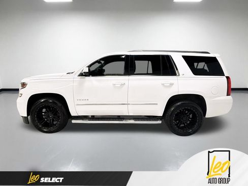 Used 2019 Chevrolet Tahoe LT w/ LT Signature Package AWD/4WD image 11