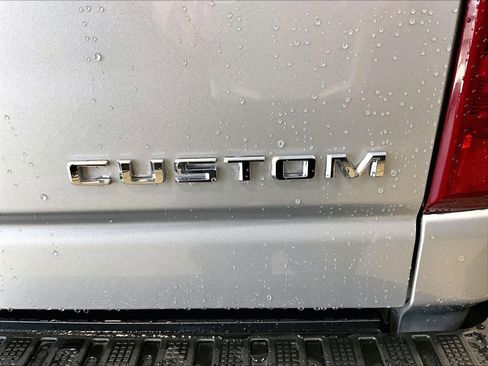 Used 2023 Chevrolet Silverado 2500 Custom w/ Custom Convenience Package image 29