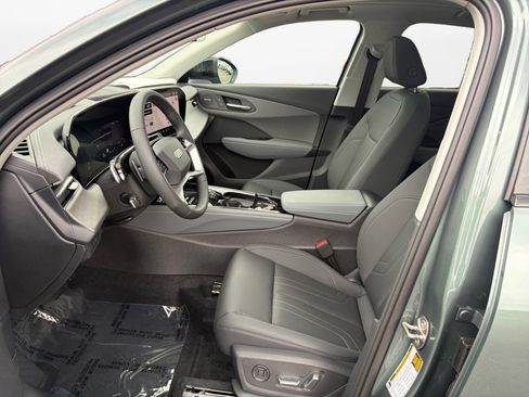 New 2026 Audi Q3 quattro 2.0T AWD/4WD image 9