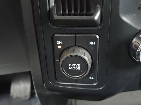 Used 2025 Ford F150 XLT w/ Equipment Group 301A Standard image 15