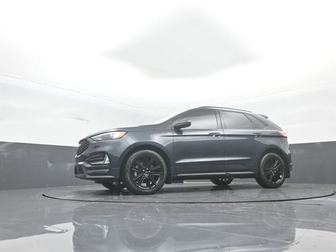 Used 2022 Ford Edge ST-Line image 29