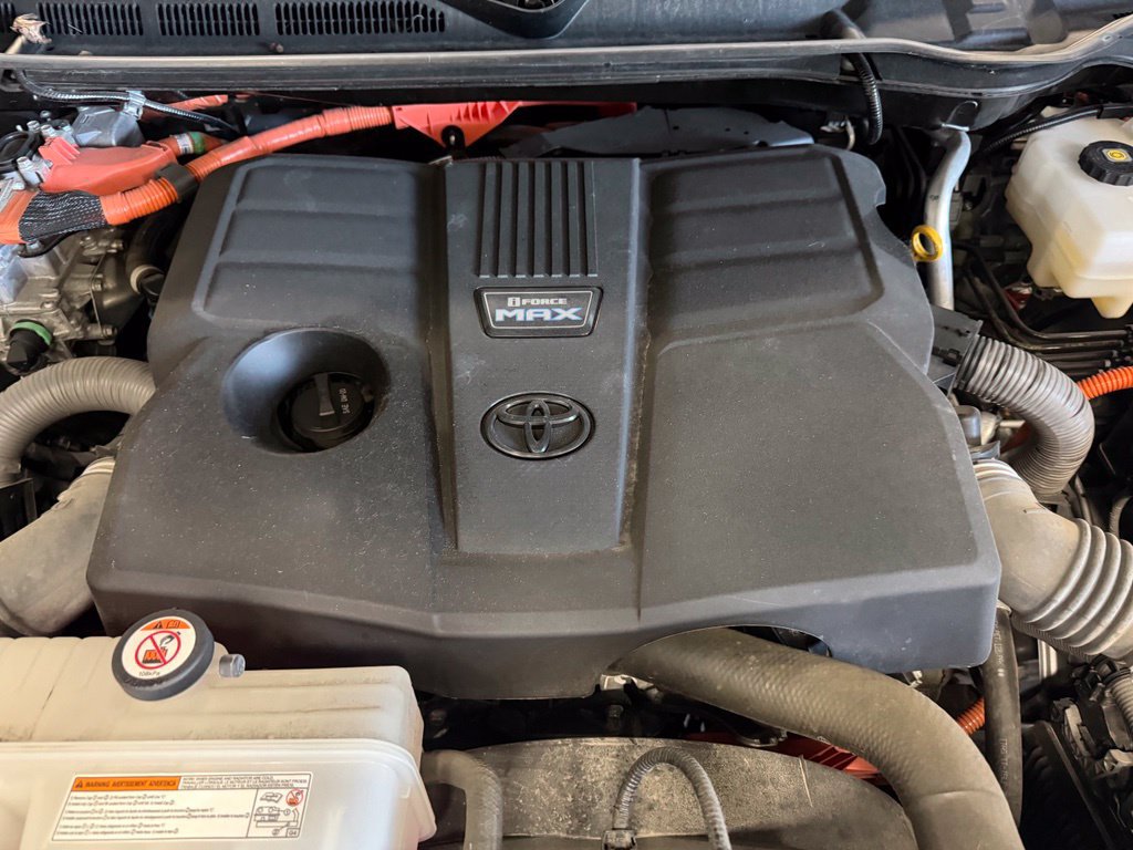 Used 2023 Toyota Tundra Limited w/ Power Package RWD image 9