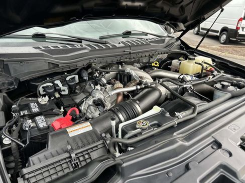 Used 2022 Ford F250 Lariat w/ Tremor Off-Road Package image 18