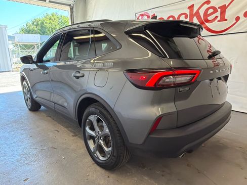Used 2025 Ford Escape ST-Line AWD/4WD image 9