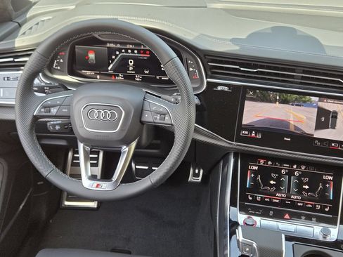 New 2026 Audi SQ7 Prestige AWD/4WD image 31