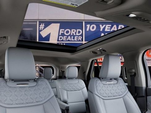 New 2027 Ford Explorer Platinum AWD/4WD image 22