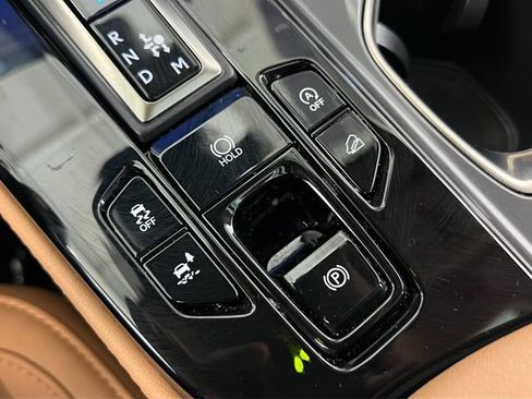 Certified 2025 Lexus NX 350 AWD w/ Accessory Package (2T) image 24
