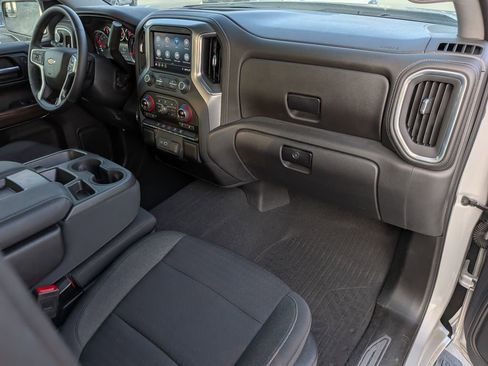 Used 2022 Chevrolet Silverado 1500 LT w/ Z71 Off-Road Package AWD/4WD image 26