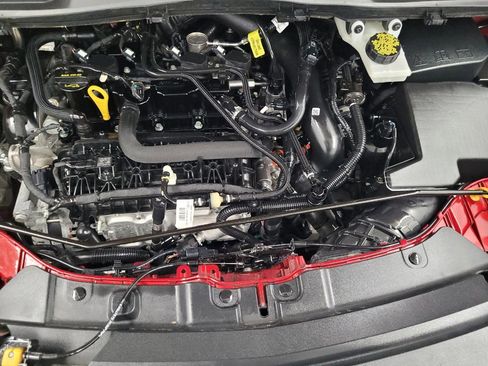 Used 2017 Ford Escape SE w/ Equipment Group 201A FWD image 30