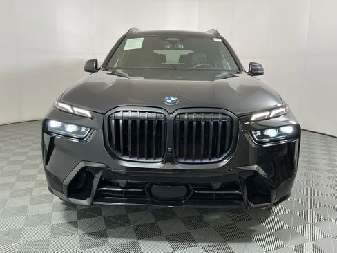Certified 2025 BMW X7 xDrive40i w/ M Sport Package AWD/4WD image 3