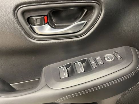 New 2026 Honda HR-V EX-L image 10