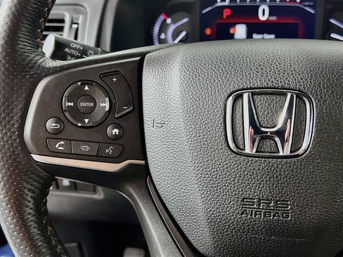 Used 2025 Honda Passport TrailSport image 19
