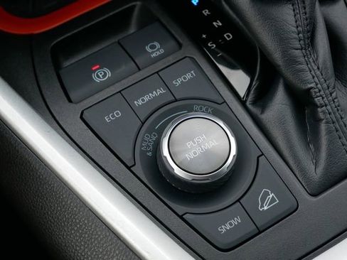 Used 2023 Toyota RAV4 Adventure image 24