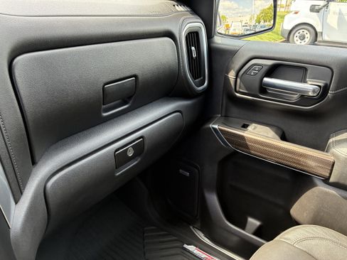 Used 2020 Chevrolet Silverado 1500 RST AWD/4WD image 36