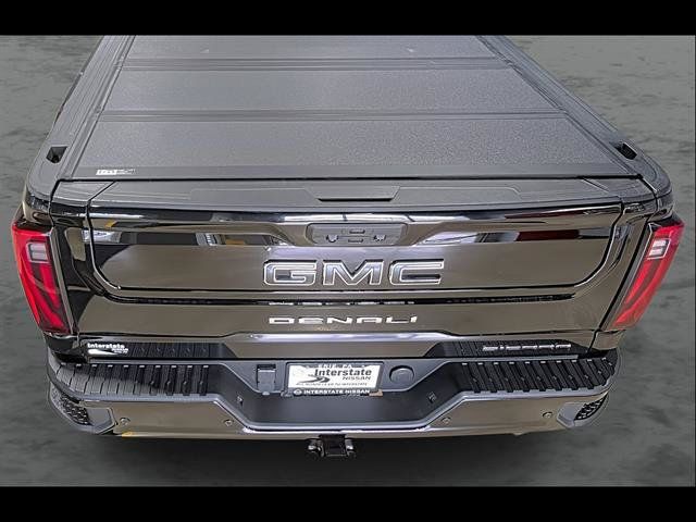 Used 2024 GMC Sierra 2500 Denali Ultimate AWD/4WD image 12