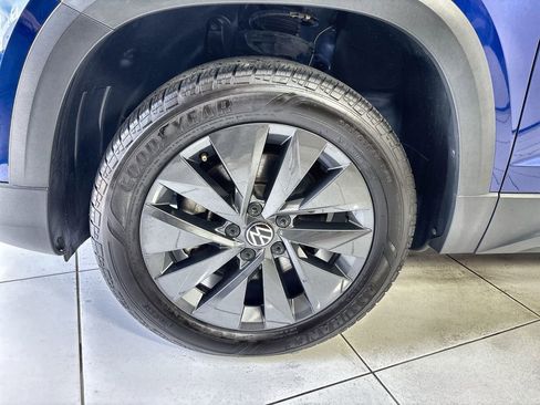 Used 2024 Volkswagen Taos S FWD image 18