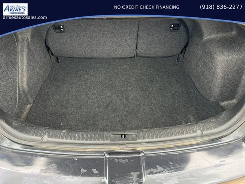 Used 2009 MAZDA MAZDA3 i Touring Value FWD image 7
