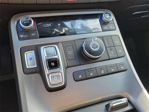 New 2025 Hyundai Palisade Calligraphy image 11