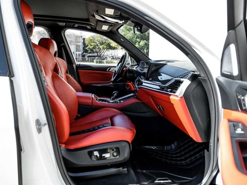 Used 2025 BMW X5 M Competition w/ Executive Package image 38
