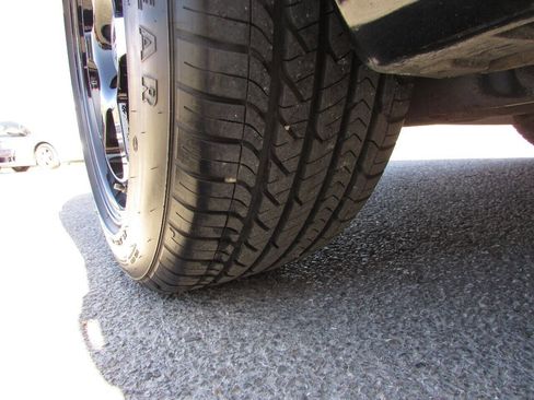 Used 2014 Nissan Juke SV w/ Navigation Package image 14