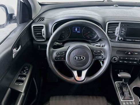Used 2019 Kia Sportage LX AWD/4WD image 17