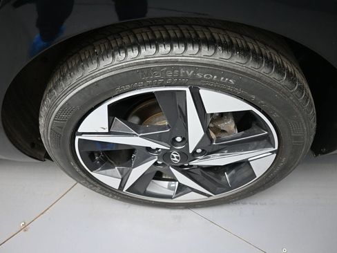 Certified 2023 Hyundai Elantra SEL w/ Convenience Package FWD image 15