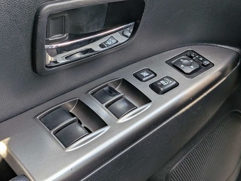 Used 2024 Mitsubishi Outlander Sport SE AWD/4WD image 25